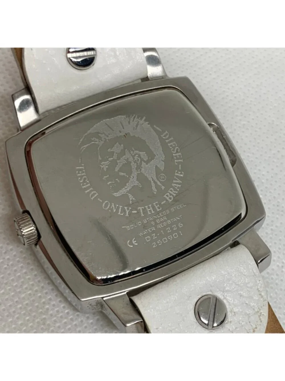 Diesel “only the brave”men Watch model DZ1226 quartz analog 45mm square running